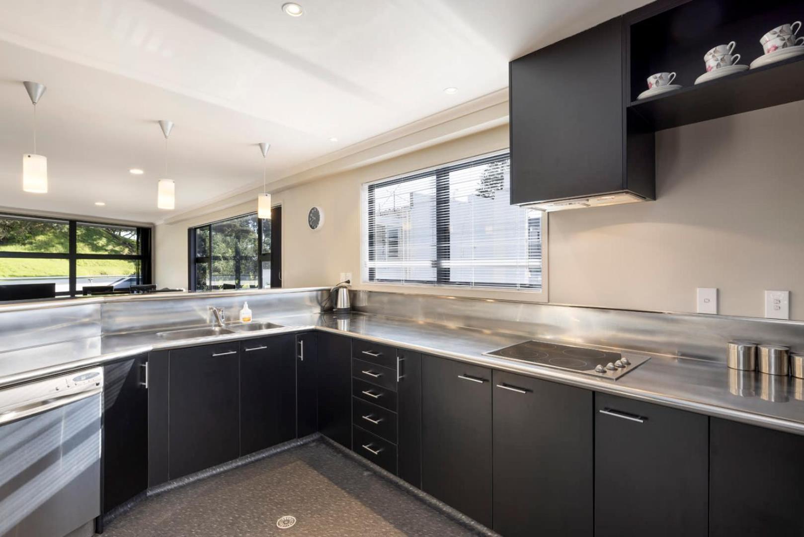 Pacific Escape - Downtown, Beach & Sea Views Mount Maunganui Esterno foto