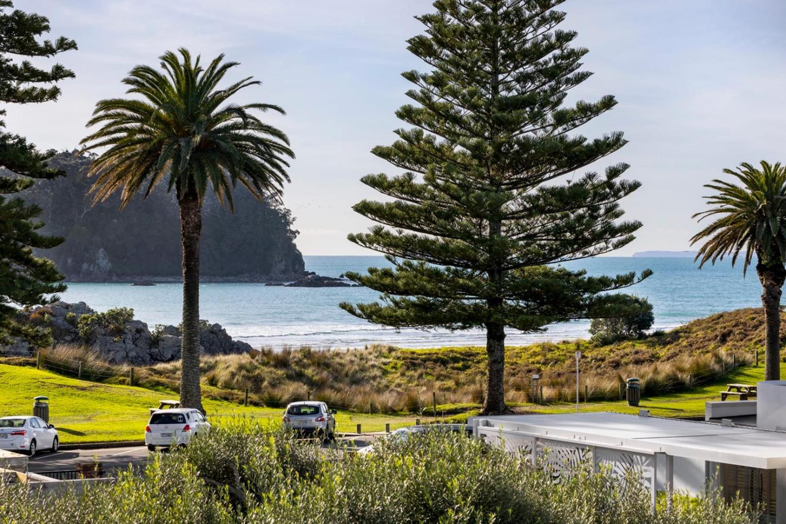 Pacific Escape - Downtown, Beach & Sea Views Mount Maunganui Esterno foto